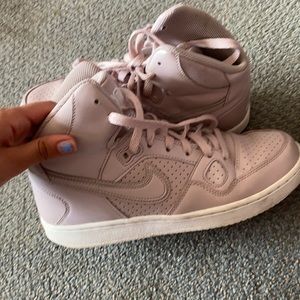 pink nike shoes
